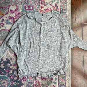 Boutique oversized heather grey light/thin sweater.
